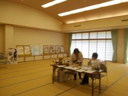 アンケート受け付けカウンターの写真