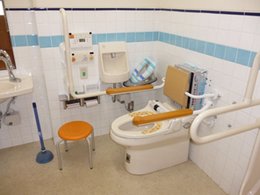 多機能トイレの写真