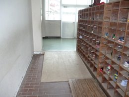 靴箱前のスロープの写真