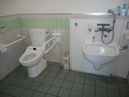 トイレ内部の写真