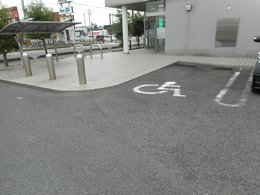 車いす駐車場の写真