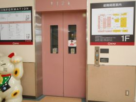 エレベーターの写真
