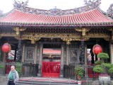 龍山寺の三川殿